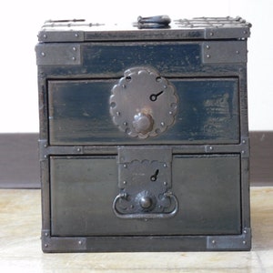 Japanese Chest, antique chest, Japanese Tansu, Dansu, Handmade Storage, Vintage Safe Box, Wood chest, Handmade Tansu, Japanese Safe Box,