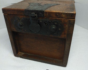 Japanese Chest, antique chest, Japanese Tansu, Dansu, Handmade Storage, Vintage Safe Box, Wood chest, Handmade Tansu, Japanese Safe Box,