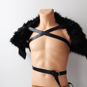 Black Fur Shoulder Mantle Leather Chest Straps, Wasteland Imitation Fur Pelt Shoulder Wrap Black, dark elf shaman leather apocalyptic viking