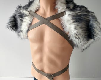 White Wolf Smoke Gray Tips Fur Shoulder Pelt Drape, moyamensing imitation fur mantle, viking barbarian winter primitive leather chest strap