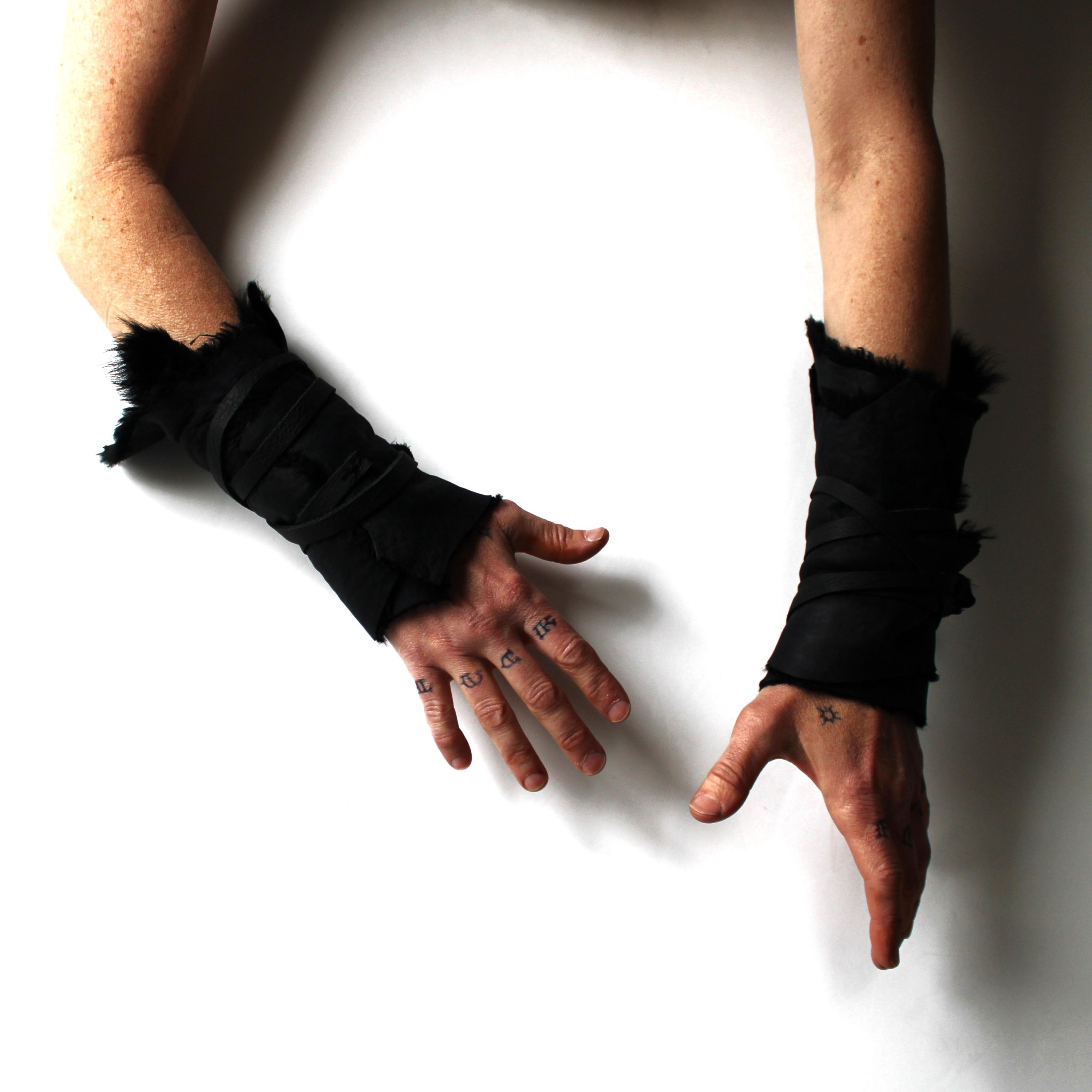 Medieval Gloves Medieval Vintage Faux Leather Bracers,Viking