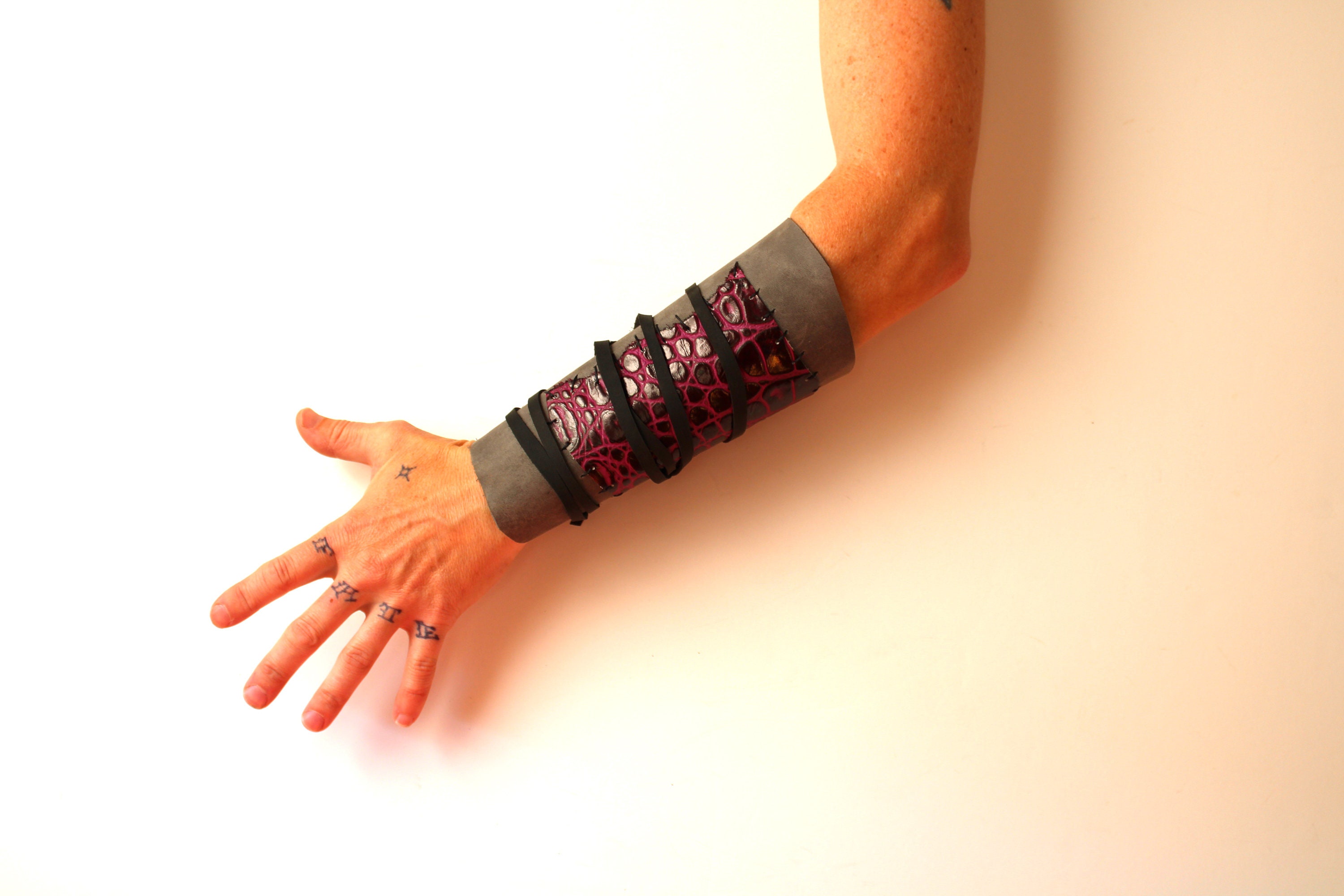 Leather Wrist Wrap - Stash