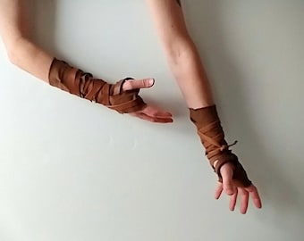 Vendas de algodón grueso marrón desgastado para las manos, con presilla de cuero para el pulgar, accesorios para disfraz de gladiador vikingo.