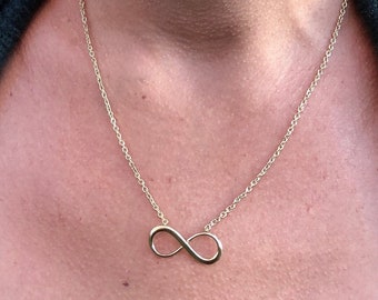 SALE! Petite Silver Infinity Necklace / Sacred Geometry Gift / Infinity Pendant Romantic Necklace / Infinity Bridesmaid Gift - N210