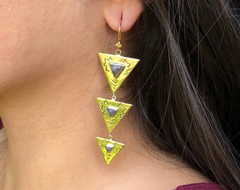 Brass Triple Triangle Earrings with Labradorite / Gold Southwestern Earrings / Geometric Boho Earrings / Dangling Triangles - E182