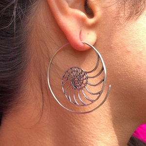 Silver Nautilus Spiral Earrings / Sacred Geometry Silver Spirals / Ammonite Fossil Seashell Earrings / Boho Geometric Hoops - E242