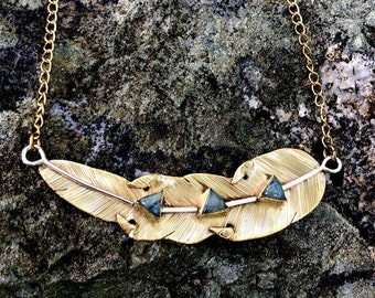 SALE! Gold Feather Necklace with Labradorite Crystals / Southwestern Boho Necklace / Labradorite Feathers Necklace - N130