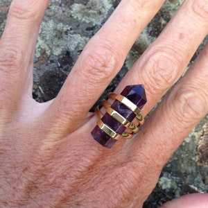 SALE Brass Triple Band Ring with Amethyst Crystal Point / Gold Amethyst Ring / Crystal Healing Ring / Modern Boho Geometric Ring R117 image 2