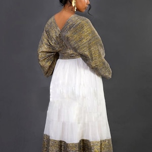 Saba cultural dress.