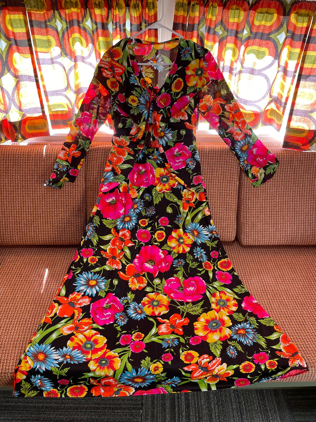 Vintage 1970s/60s Mistee Nightgown and Jacket Set Sexy Bright Floral