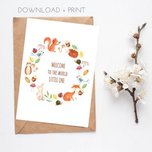 Cartão de bebê para impressão unissex, cartão de bebê para menino ou menina, animais da floresta em aquarela, download instantâneo PDF, vertical 5x7", cortar e dobrar