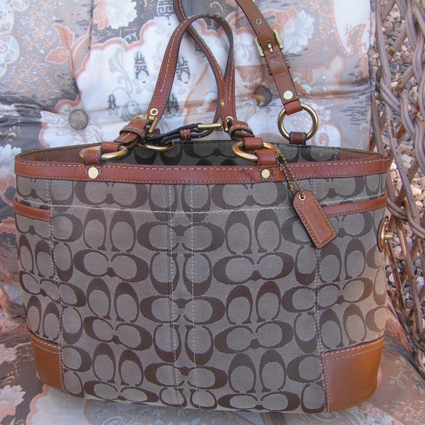 Pre-owned Authentic Coach 11237 Brown Jacquard Signature Medium Tote With Tag