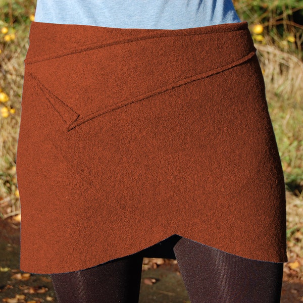 Walk skirt hip flatterer Cacheur wool skirt kidney warmer brown