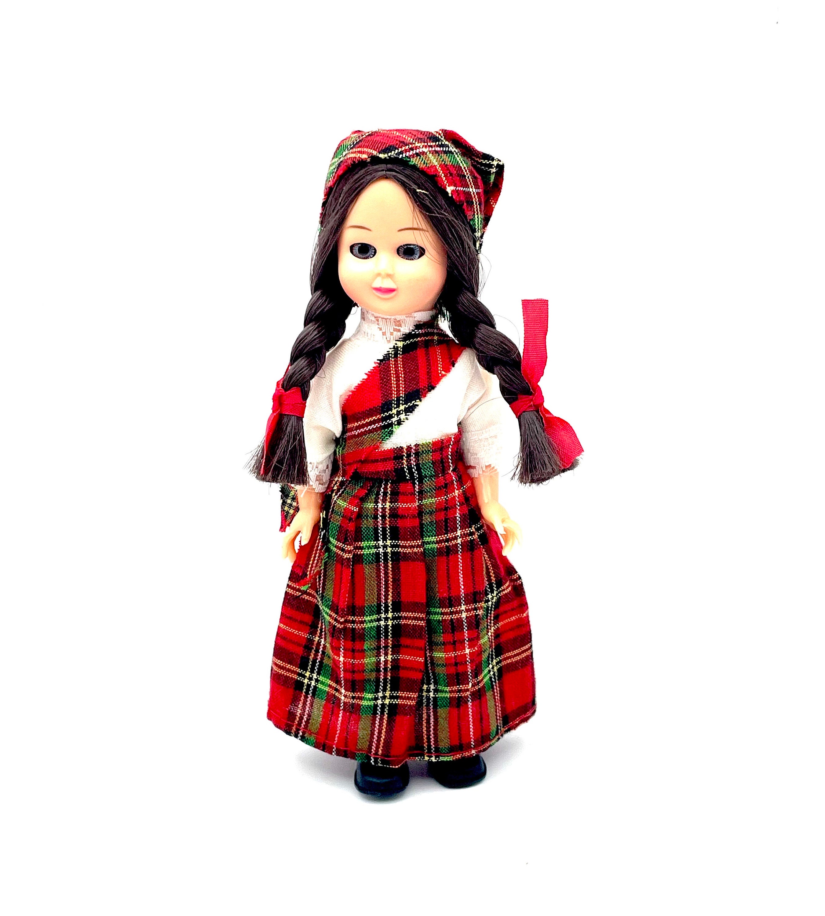 Vintage 1970's Scotland Nationality Collectors Doll, Sleepy Vintage 1970's Scotland Nationality Collectors Doll, Sleepy