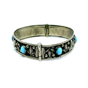 Alp Italy vintage bangle, 1970’s vintage bracelet, Silver plated bracelet, patterned floral blue stone statement bracelet, gifts for her