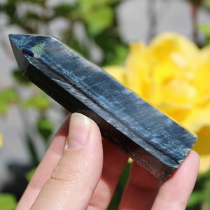 Blauer Tigerauge Kristallpunkt, Blaues Tigerauge, Edelstein Kristall Heilung, Falkenauge Kristallpunkt