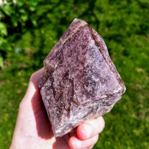 The Melody Stone Super Seven Crystal Point 1.46lbs 666g Super 7 Crystal Polished & Raw Point Sacred Seven Crystal Stone of Higher Conscious