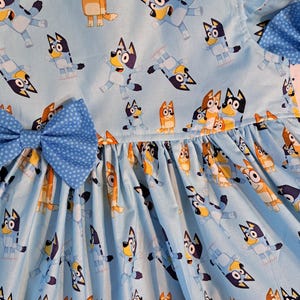Robe BLUEY Bluey Cartoon Family Bingo Bandit & Chili Robe de fête d'anniversaire Bluey 1er anniversaire Robe Bluey sans manches ou flottant 3 mois à 7 ans