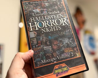 Mixtape de Horror Nights Vol. 2 VHS "Obra de arte"