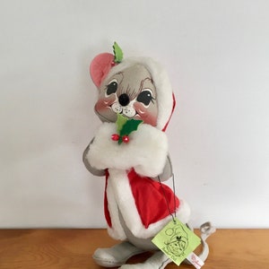 Annalee Christmas Mouse 13&quot;, Mrs. Clause, Holiday Mouse, Mobilitee Dolls Inc.