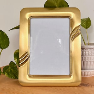 Vintage Brass Picture Frame for 5&quot; x 7&quot; Photo, Art Deco/Nouveau Style, Easel Back