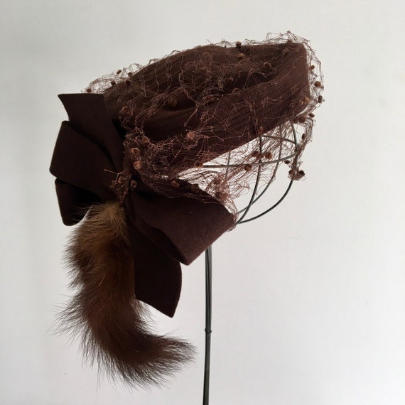 Vintage Wool and Mink Ladies Hat, Netting, Bows, … - image 1