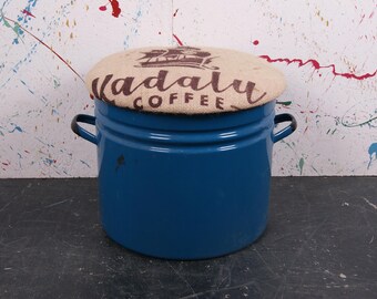 Round Turquoise Maggie with a Fun Hessian Top