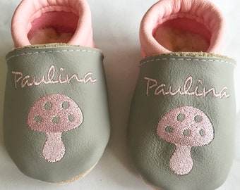 Crawl shoes christening shoes with name and mushroom