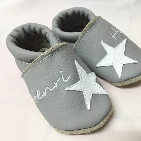 crawling shoes