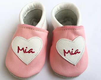 Crawling Shoes heart with Name