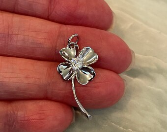 Sterling Silver Four Leaf Clover Pendant for Women, Lucky Clover, Good Luck Necklace