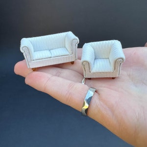 1:48 1/4&quot; quarter scale English White Sofa or armchair Top quality for dollhouse miniature living room Couch lazyboy cushion chair