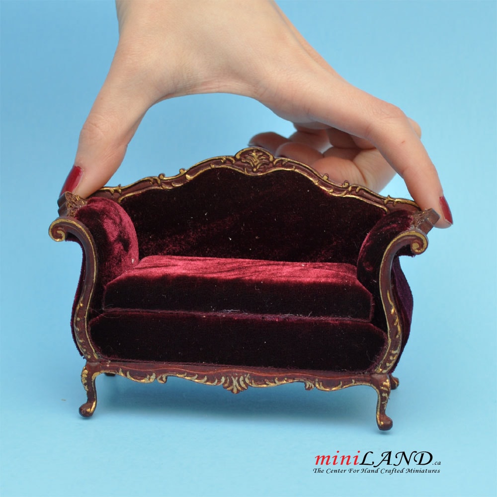 Details about   Dollhouse Miniature Victorian Sofa 1:12 one inch scale  E16 Dollys Gallery 