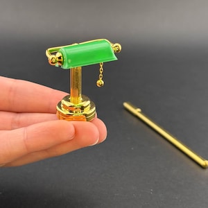 Miniature Touchless operation with Wand  1:12 table lamp LED for Dollhouse No-touch No-Switch Victorian Brass Green desk light