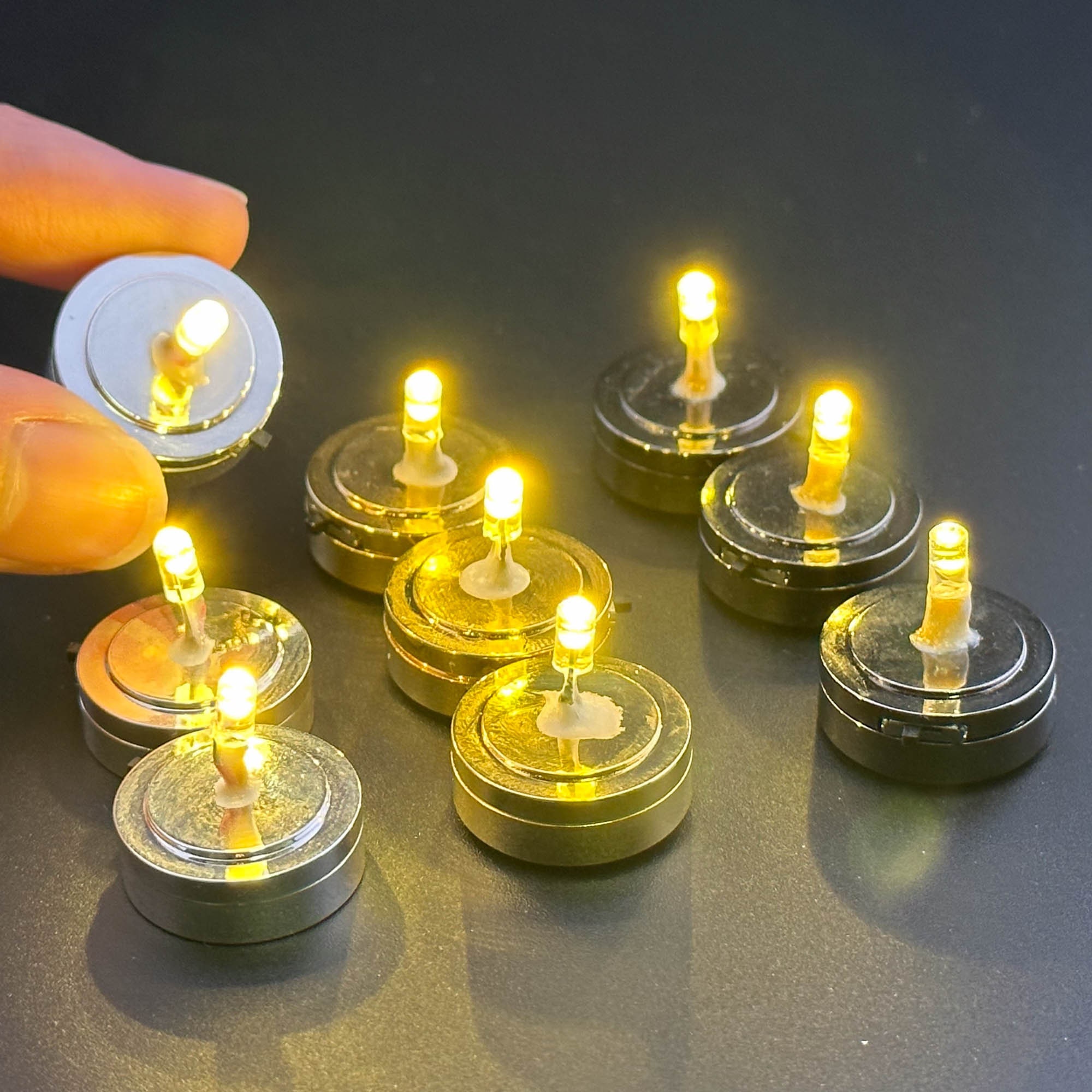 Miniature Spot Led Battery Light SILVER Lamp With On/off Switch