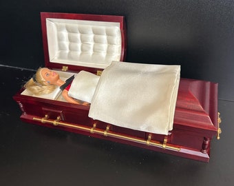 1:6 Scale Wooden miniature coffin casket Mahogany color for 1/6 dollhouse doll Funeral buried For fashion dolls