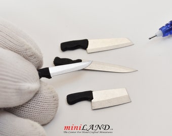 A set of four or five metal kitchen chef knives1:12 Scale dollhouse miniature handmade food KNF1 knife