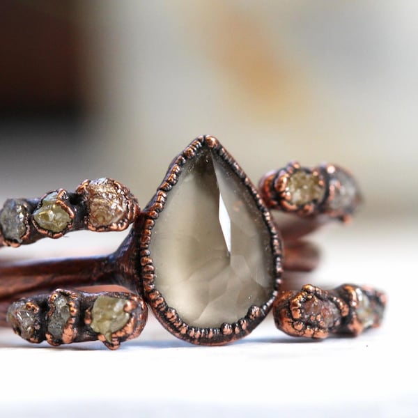 Raw Diamond Wedding Set - Engagement Set - Alternative Wedding Jewelry - Faceted Smoky Quartz Ring