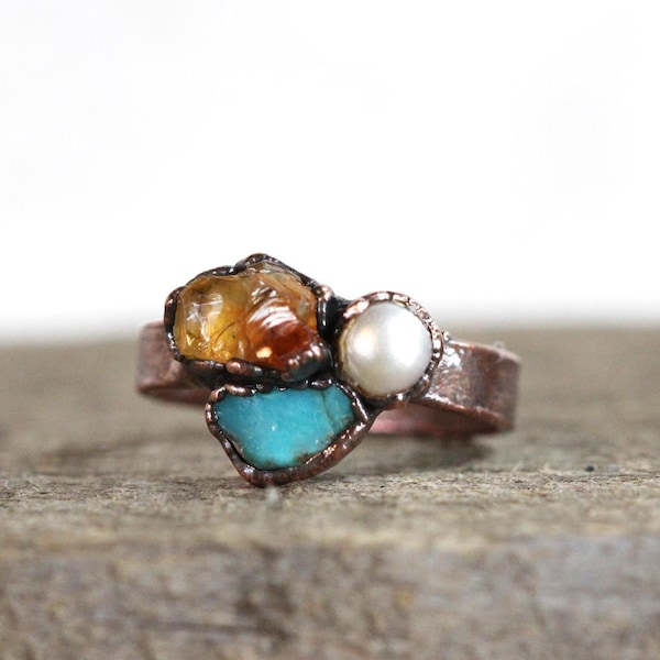 Custom Birthstone Ring - Wide Band Custom Ring - Personalized Gift for Mom - Raw Stone Cluster Ring - New Mother - Gift for Wife