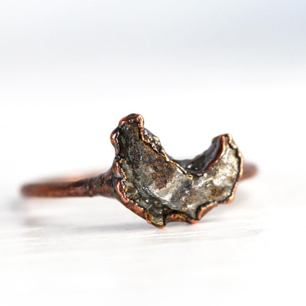 Meteorite Ring - Campo del Cielo Meteorite - Copper Ring - Geekery Collector Gift - Astronomy Gift