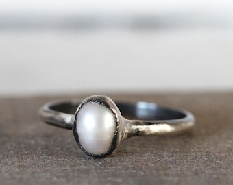 Freshwater Pearl Ring - Simple Solitaire - Stacking Ring