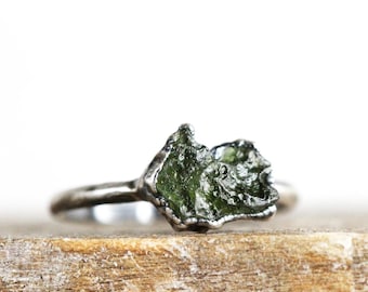 Moldavite Ring - Geekery Gift - Tektite Jewelry