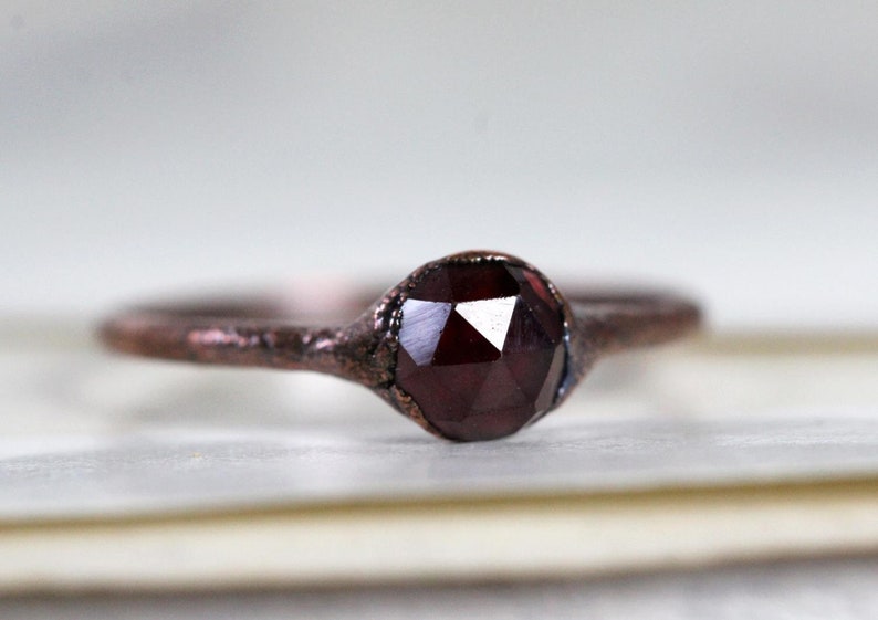 Faceted Crystal Ring Copper Ring Garnet Ring Natural Stone Garnet Solitaire January Birthstone Ring