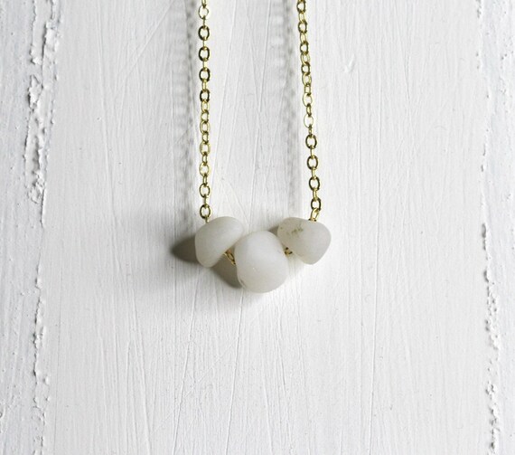 White pebble necklace sale