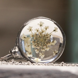 Queen Anne's Lace Necklace - Bridesmaid Gift - Flower Terrarium Pendant - Spring Jewelry