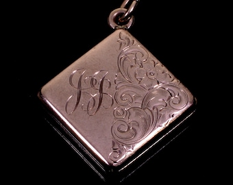 Antique Edwardian 14K Gold Picture Locket Pendant C.1910