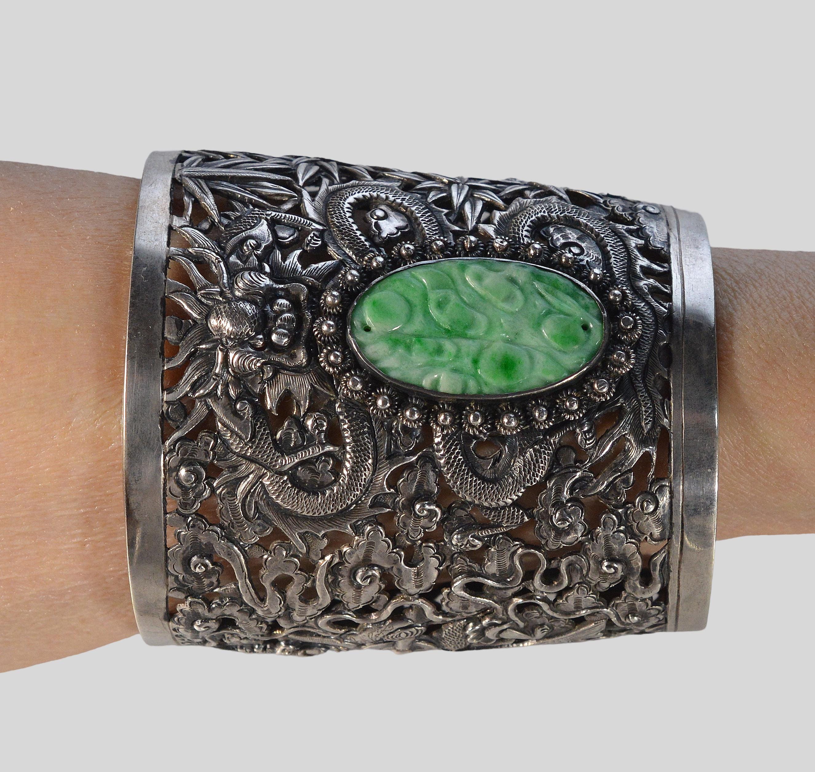 Bracelet Chinois Ancien En Argent 925 - Jade Vert Central Et Dragons - Style Art Déco - Neuf Avec étiquettes