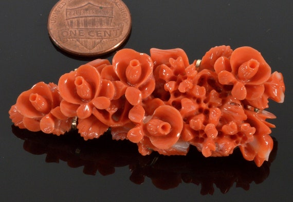 Estate Carved Salmon Coral Roses 14K Brooch Pin C… - image 4