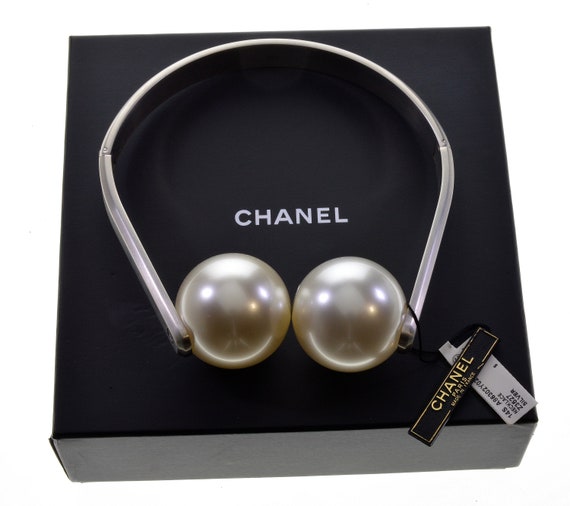 Chanel Karl Lagerfeld Headphone Choker Necklace C… - image 1