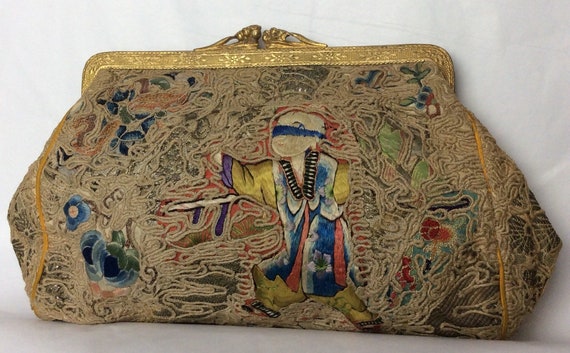 Embroidered oriental clutch - vintage handbag - e… - image 1